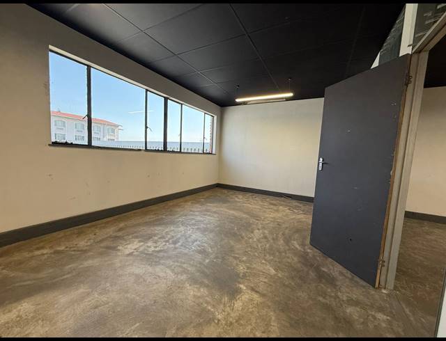 479M² WAREHOUSE TO LET IN ISANDO